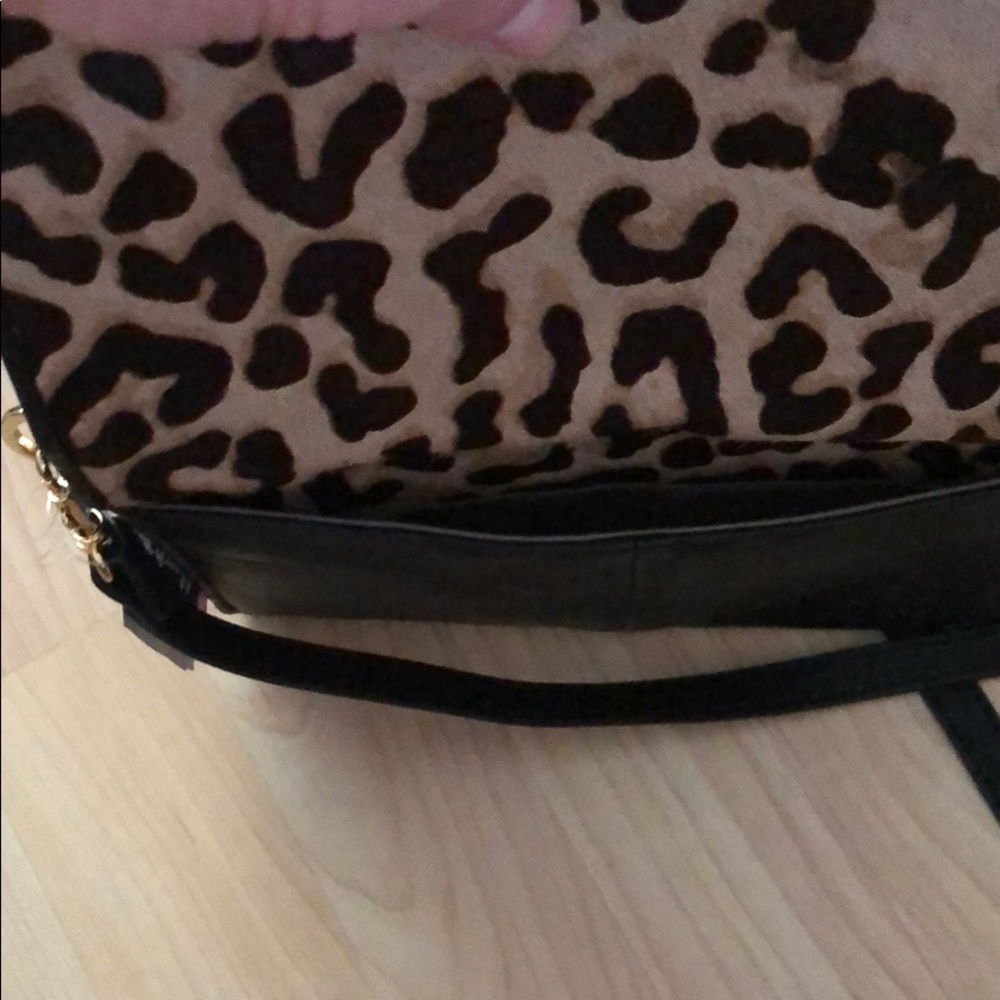 Margot genuine leather purse NWT - Picture 5 of 5
